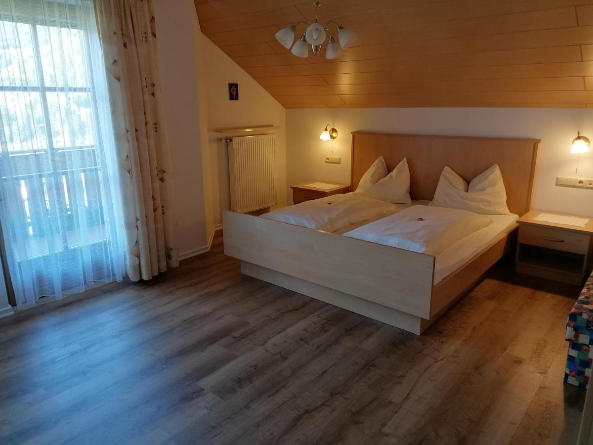 Stegerhof Apartment Monguelfo-Tesido / Welsberg-Taisten Екстериор снимка